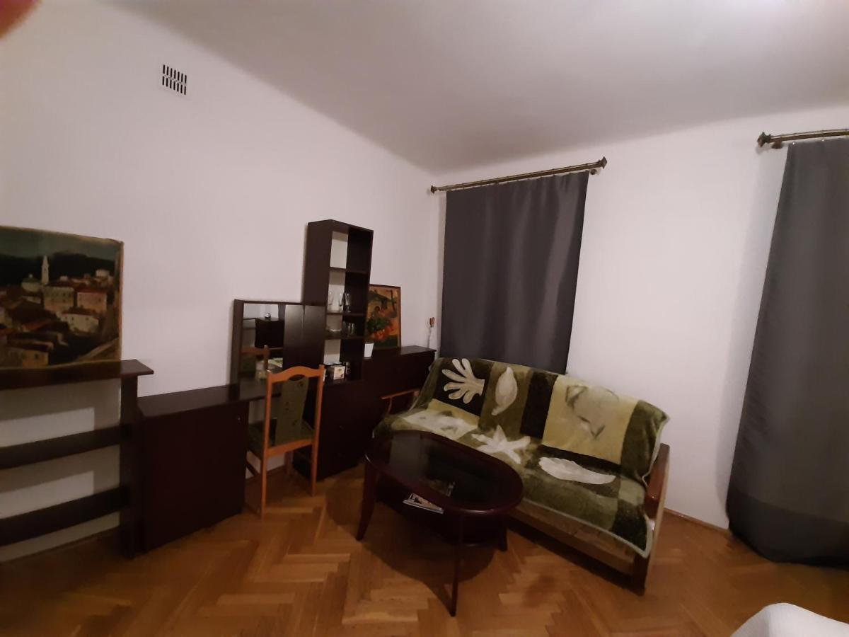 Rooms In Centrum Varsó Kültér fotó